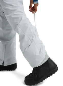 Women's Burton Reserve 2L Stretch Bib Pants